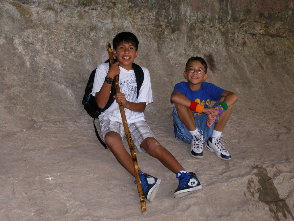 2010-Pack409-Blue-n-Gold - 120.jpg